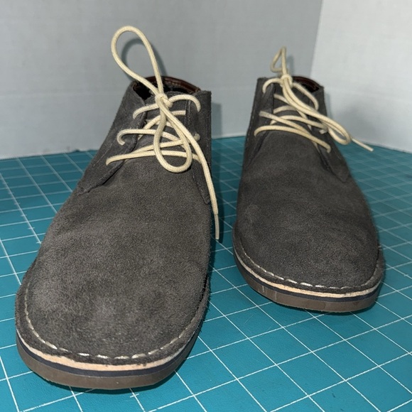 Kenneth Cole Reaction Gray Suede Desert Wind Low Ankle Boot Mens Size 10.5 - Picture 2 of 12